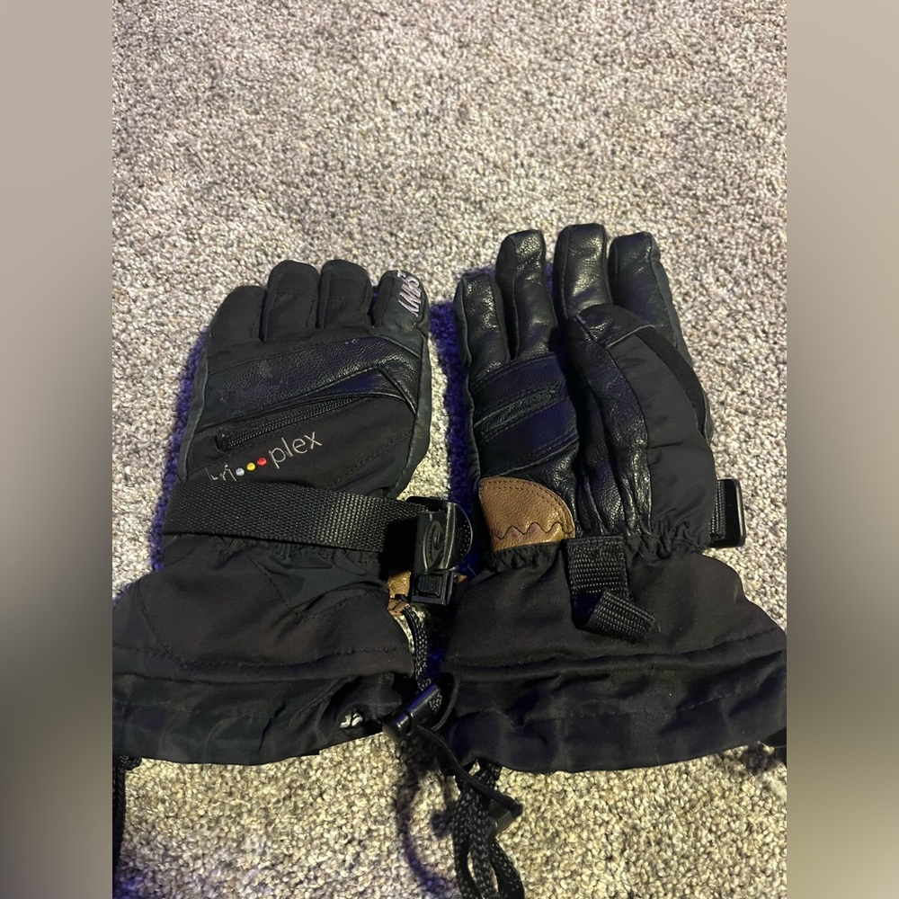 Swany kids winter gloves. Black. Juniors small  5/6
